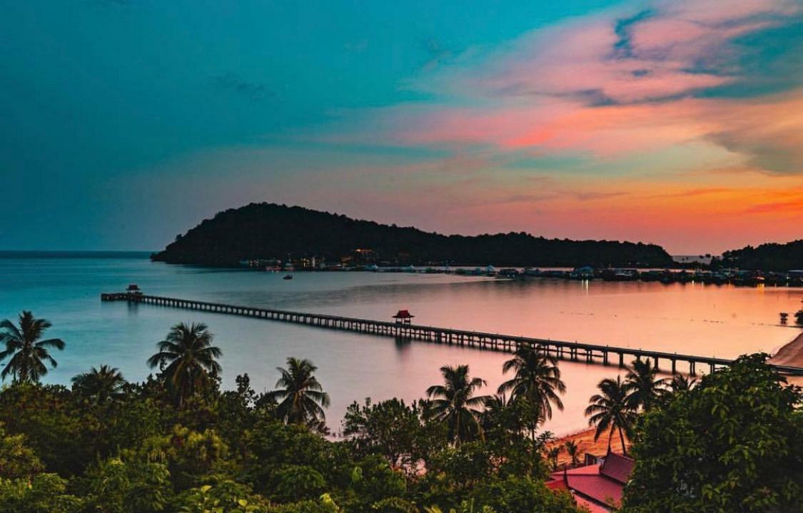 Отель Sea Paradise Ban Khlong Kloi Экстерьер фото