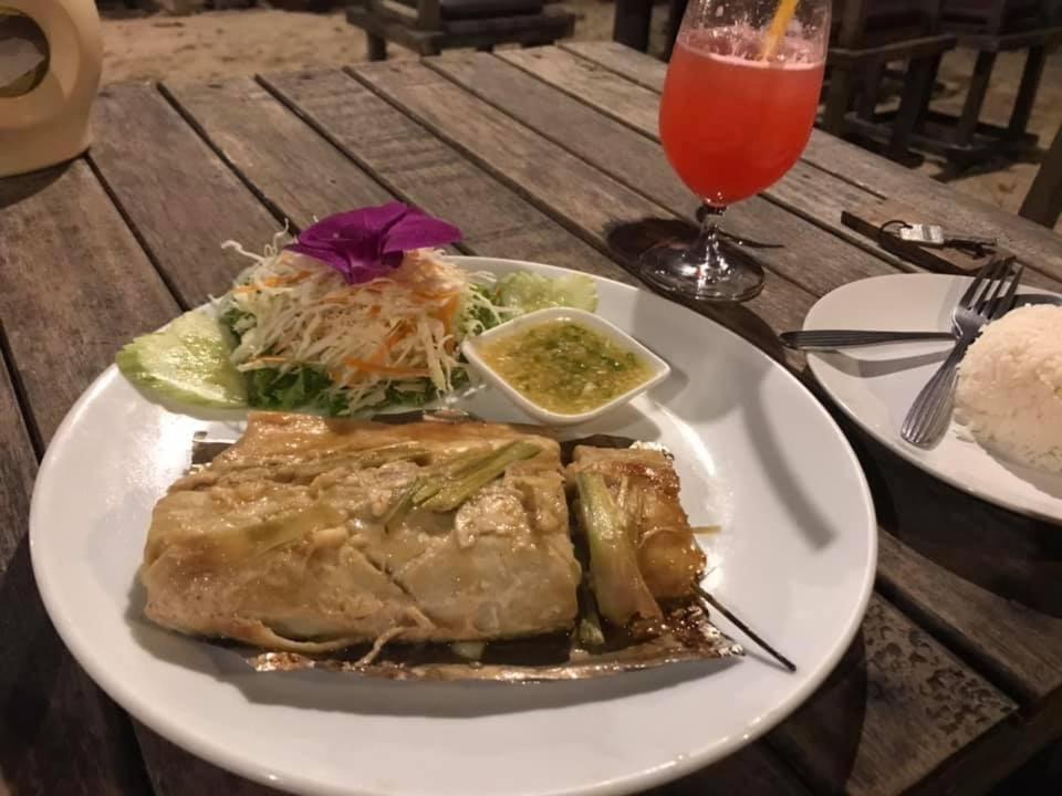 Отель Sea Paradise Ban Khlong Kloi Экстерьер фото