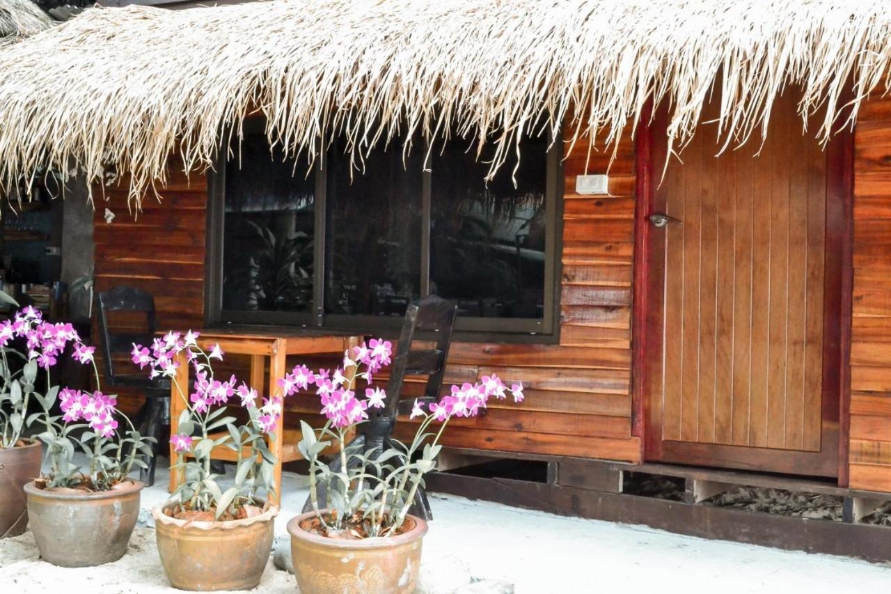 Отель Sea Paradise Ban Khlong Kloi Экстерьер фото