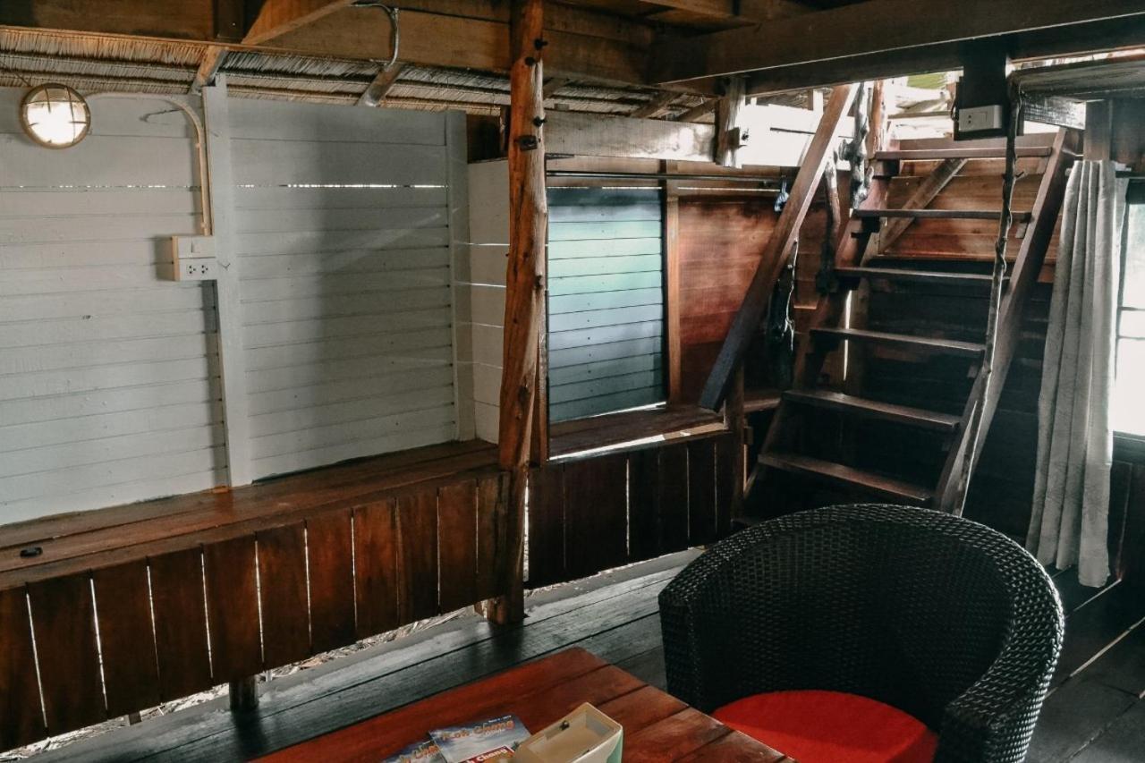Отель Sea Paradise Ban Khlong Kloi Экстерьер фото